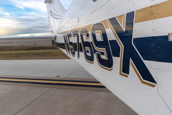 8-1 N5769X-13.jpg