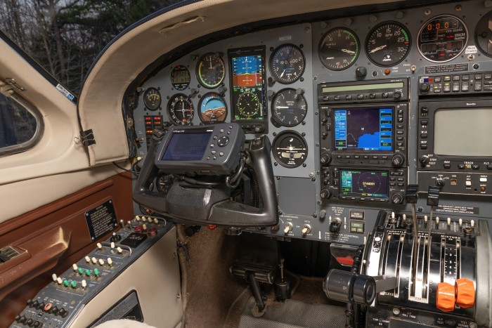 24 N855H-25.jpg