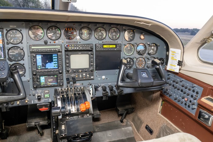 26 N855H-27.jpg