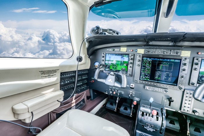 I2 N7377G.jpg